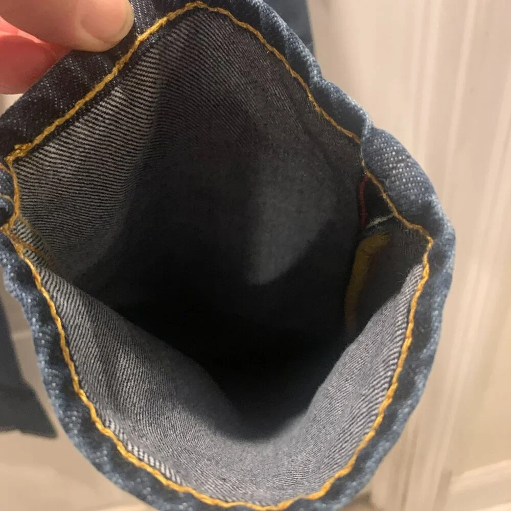 Evisu~ (Retail:  $385.) Cool Jeans - Picture 14 of 16